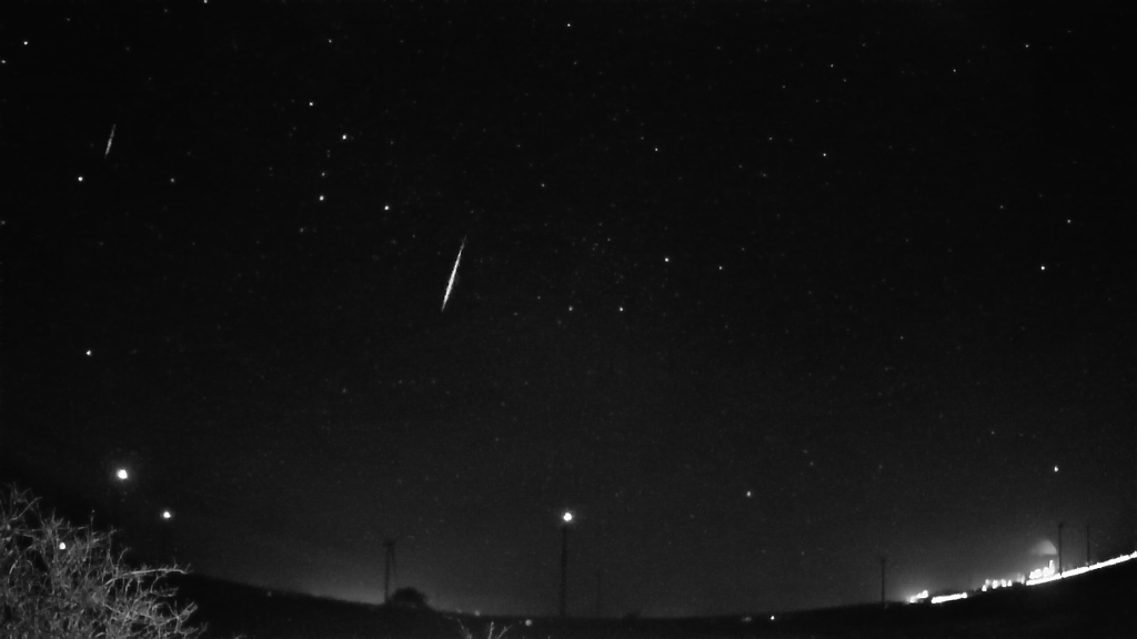 Meteor_20221127_050013.jpg