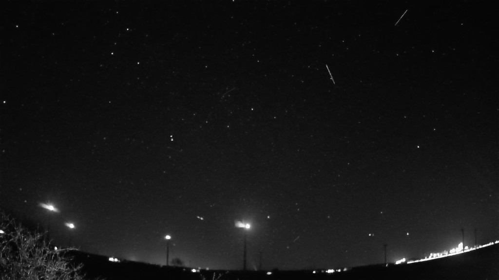Meteor_20230315_205736.jpg