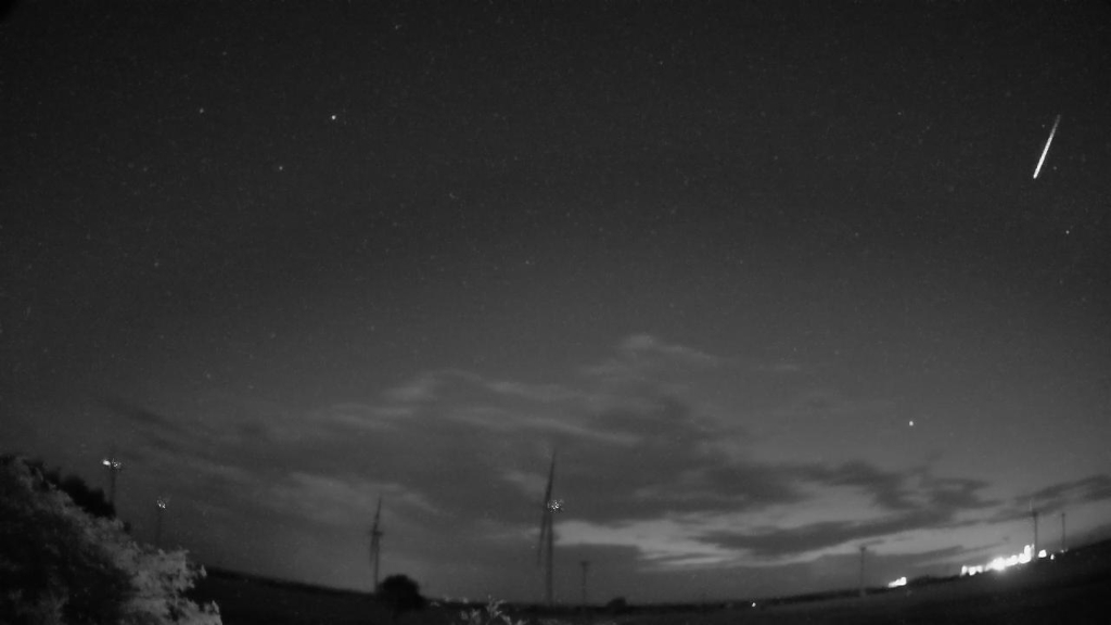 Meteor_20230703_014004.jpg