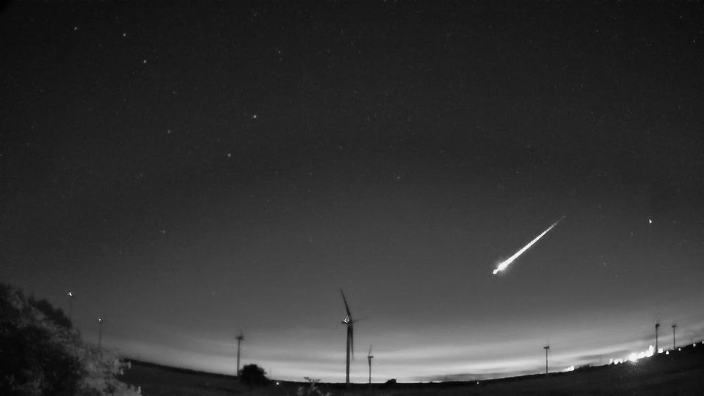 Meteor_20230708_022203.jpg