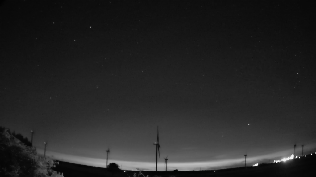 Meteor_20230708_010248.gif