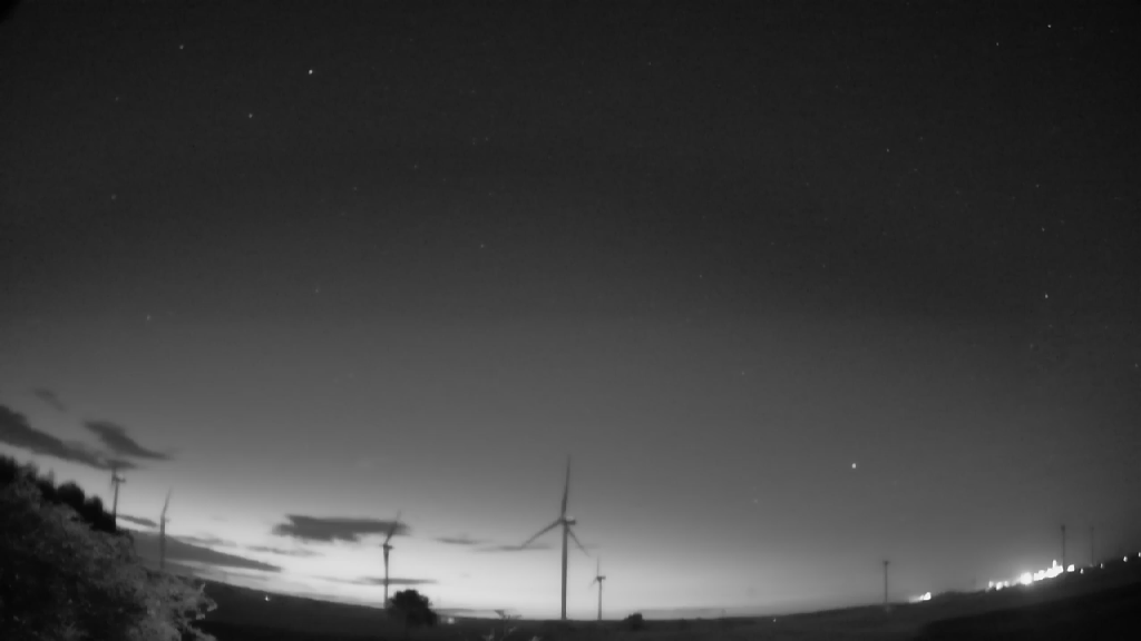 Meteor_20230729_231620.gif