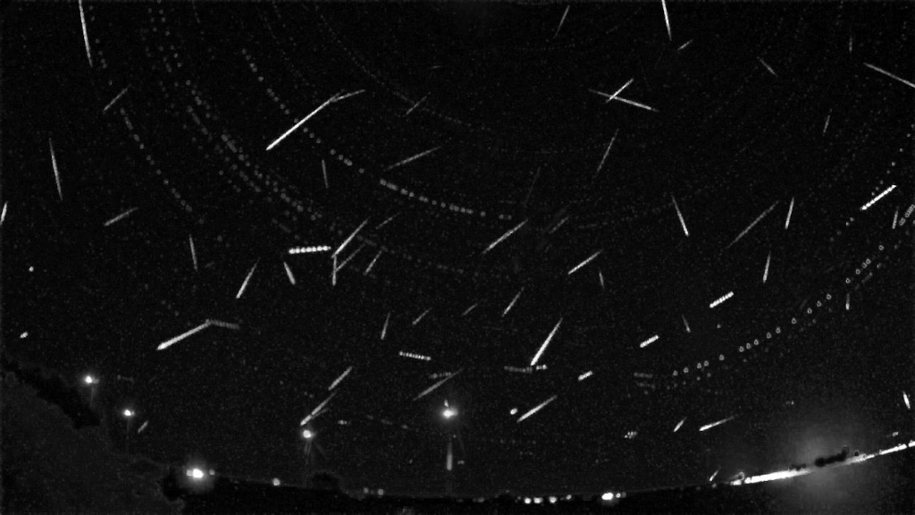 DE000M_20240729_200746_596590_stack_53_meteors.jpg