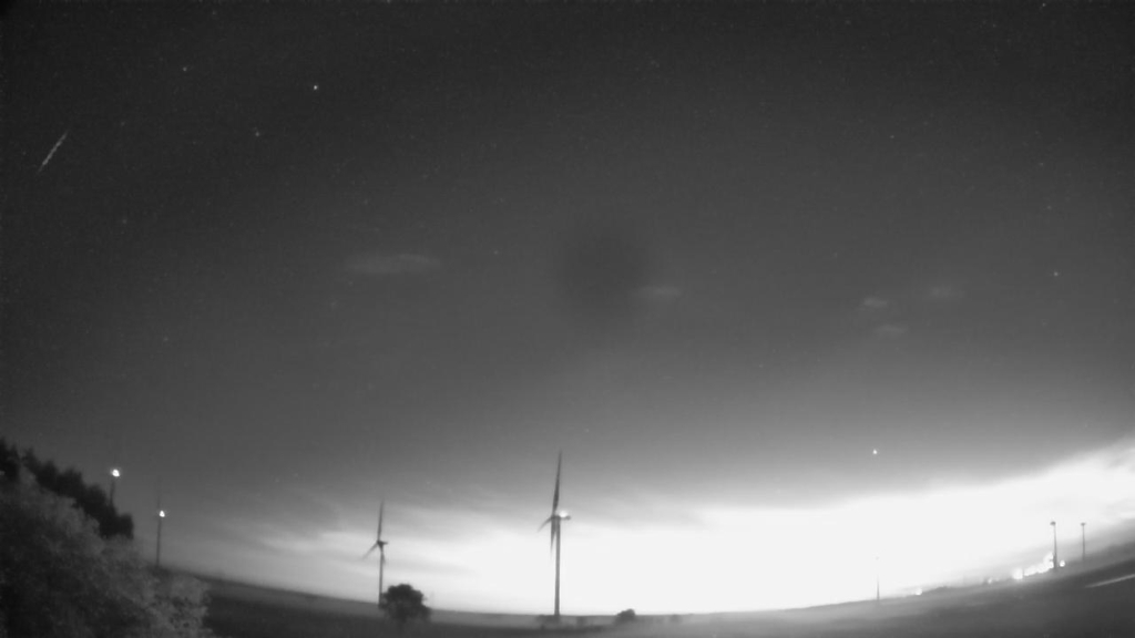 Meteor_20240618_021144.jpg