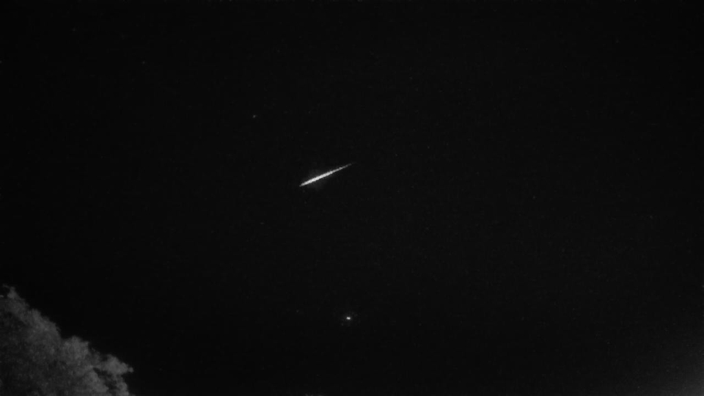 Meteor_20240814_235235.jpg