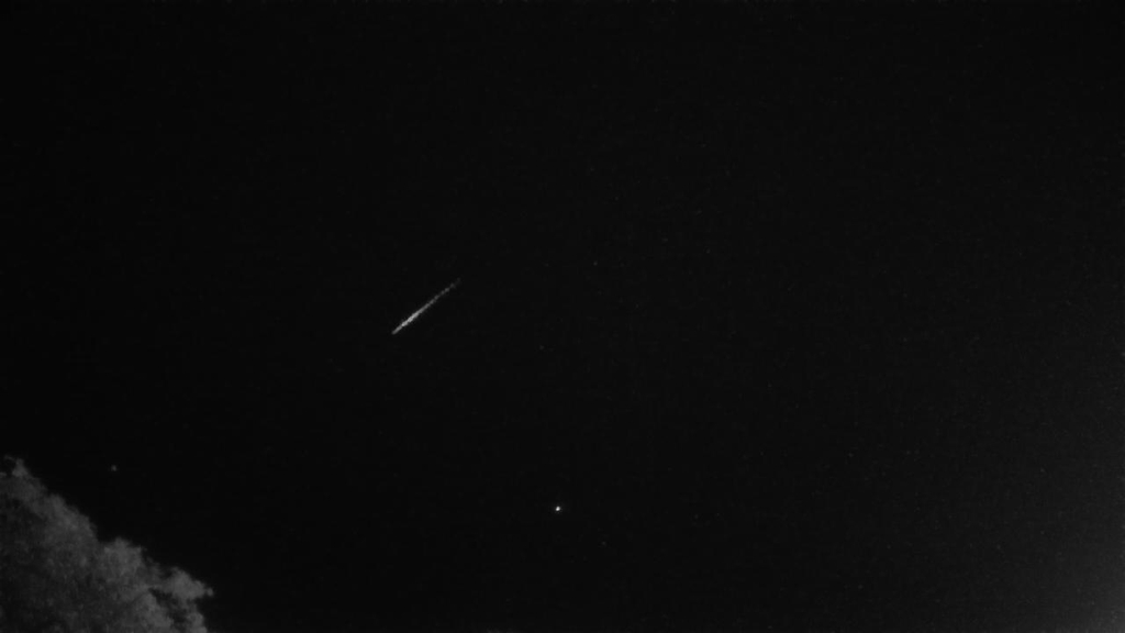 Meteor_20240815_015909.jpg
