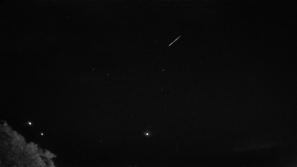 Meteor_20240815_021259.jpg