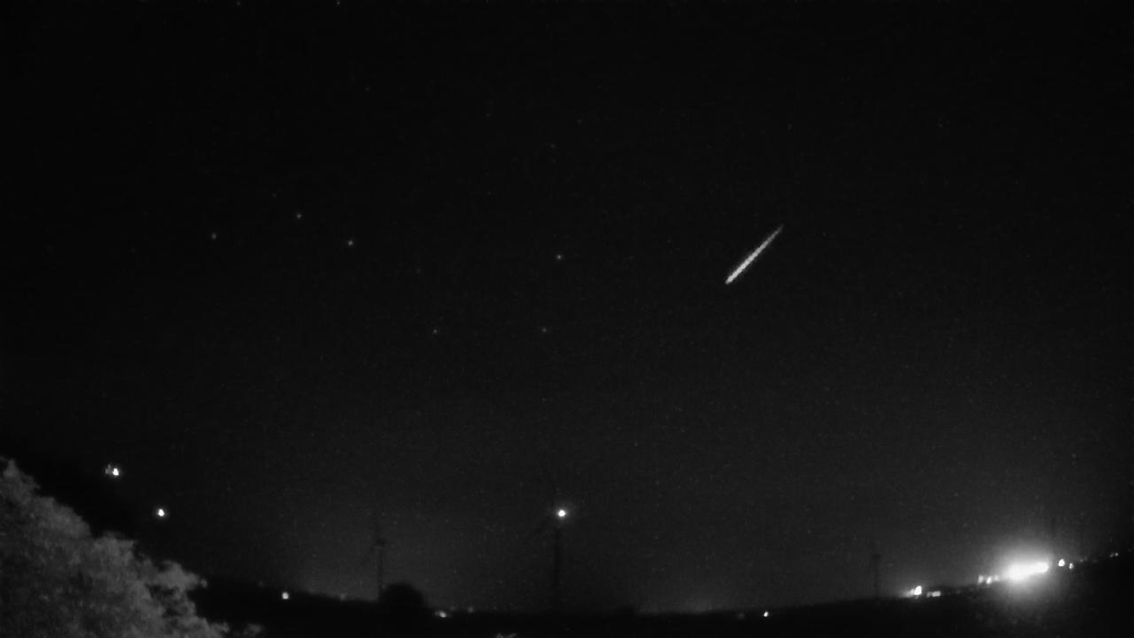 Meteor_20240816_012950.jpg