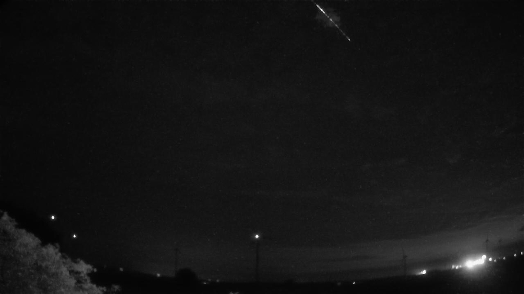 Meteor_20240818_042114.jpg