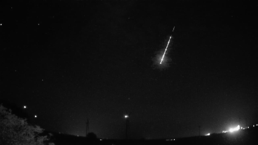 Meteor_20240907_030838.jpg