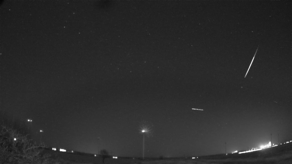 Meteor_20250309_211140.jpg