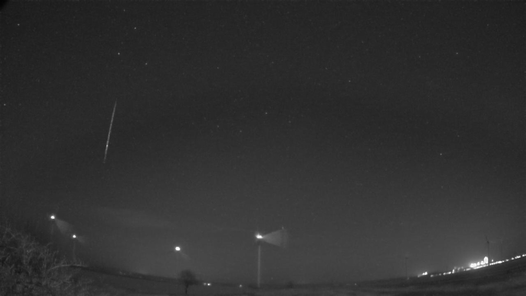 Meteor_20250310_211421.jpg
