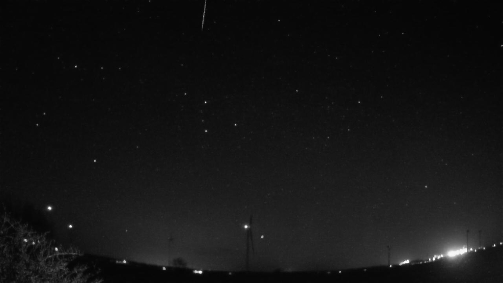 Meteor_20250321_230312.jpg