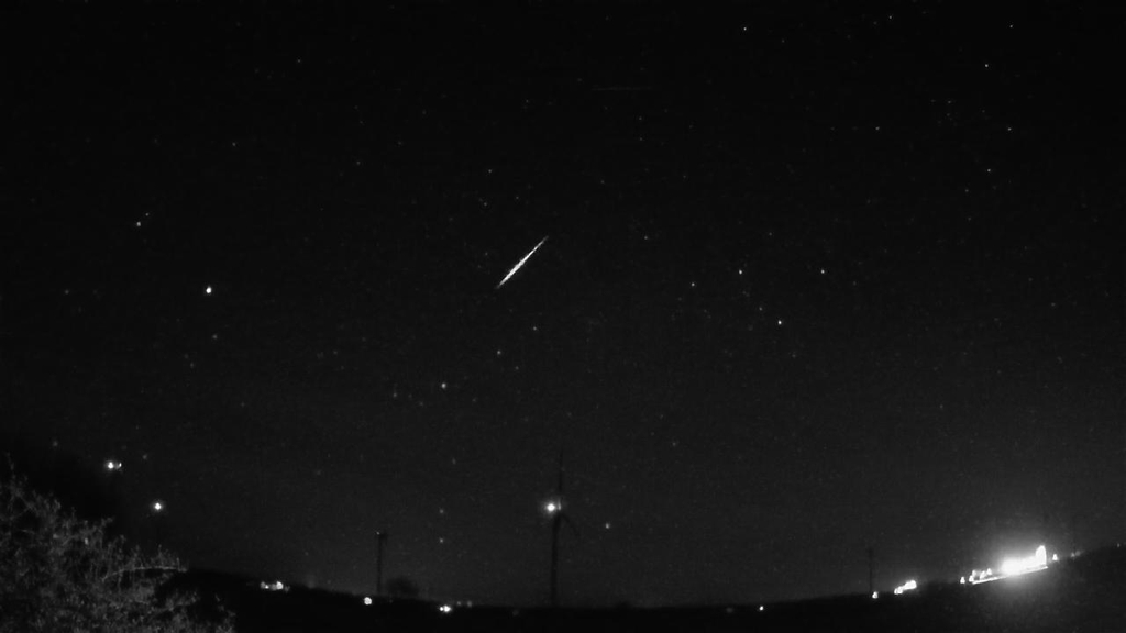 Meteor_20250402_021236.jpg