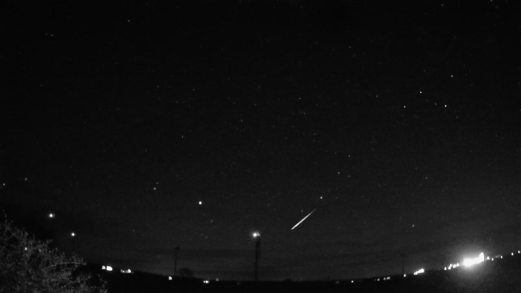Meteor_20250403_040419.jpg
