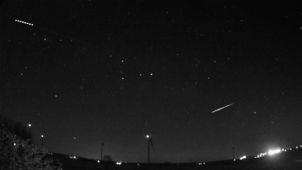 Meteor_20250403_231025.jpg