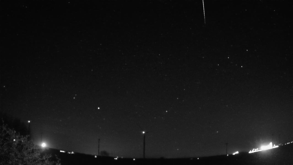 Meteor_20250404_033550.jpg