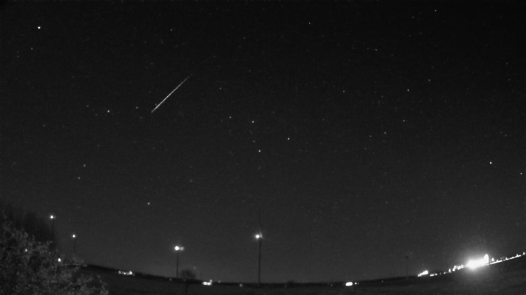Meteor_20250405_235638.jpg