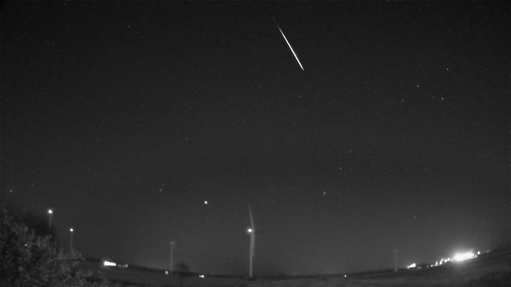 Meteor_20250415_032642.jpg