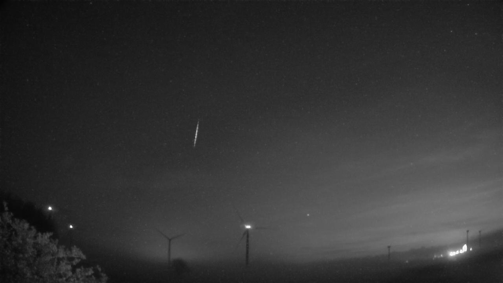 Meteor_20250423_043520.jpg