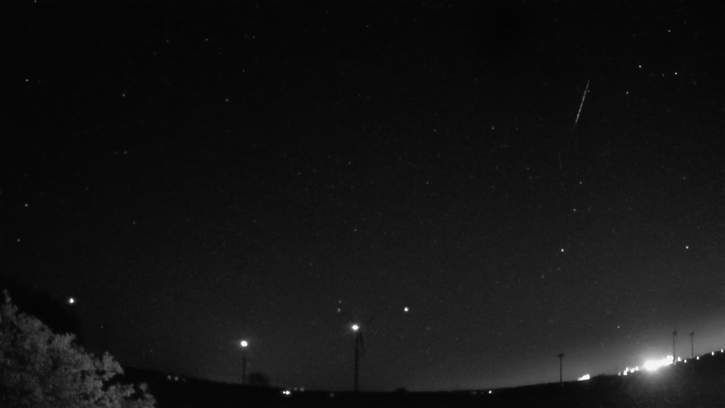 Meteor_20250427_035454.jpg