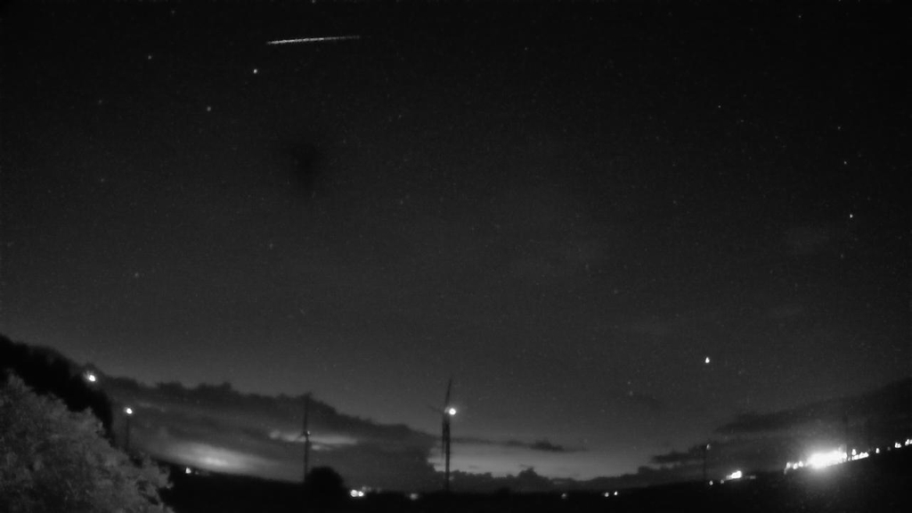 Meteor_20250801_231826.jpg