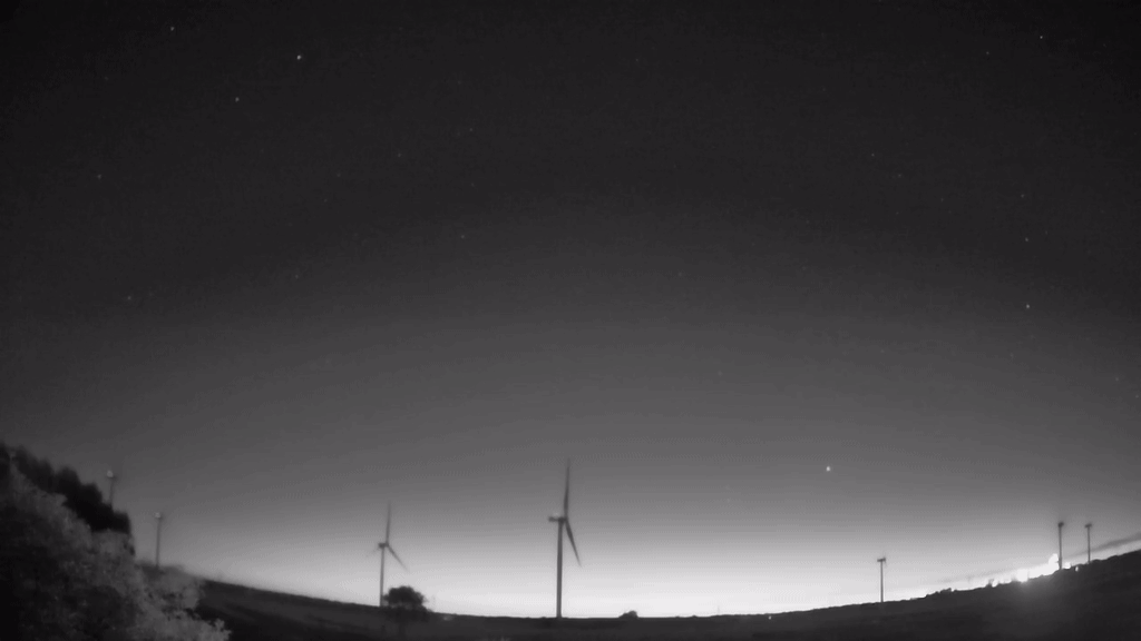 Meteor_20240625_012154.gif