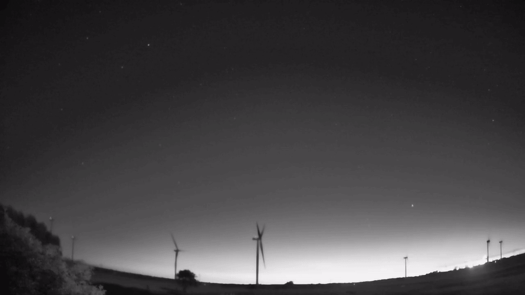 Meteor_20240625_015218.gif