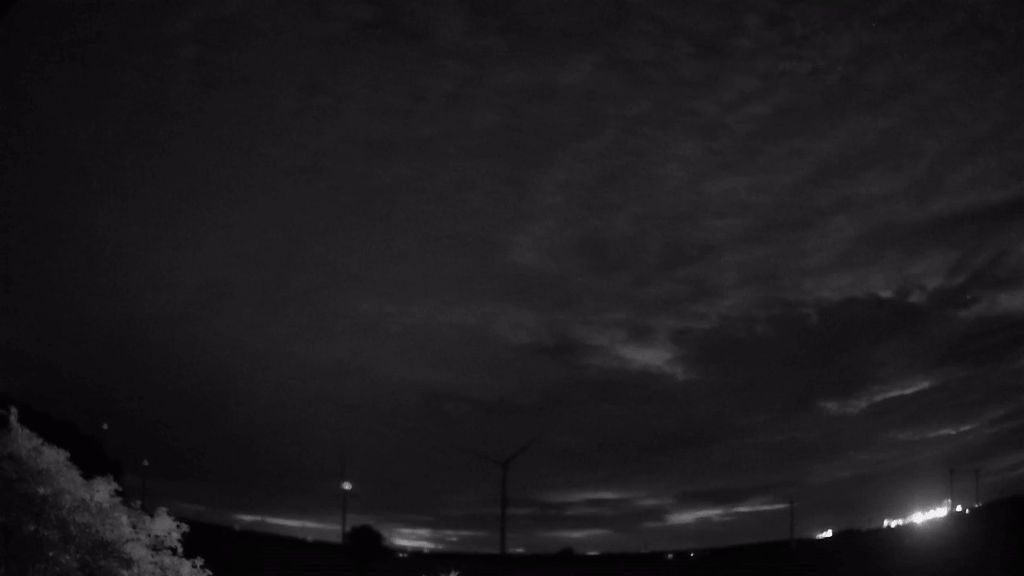 Meteor_20240708_023610.gif
