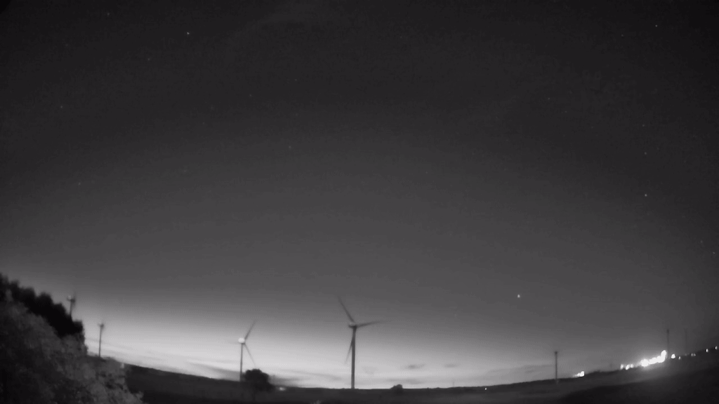 Meteor_20240718_234447.gif