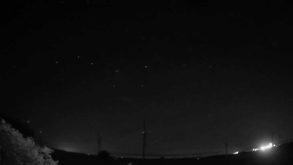 Meteor_20240730_023950.gif