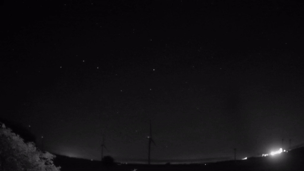 Meteor_20240730_024538.gif