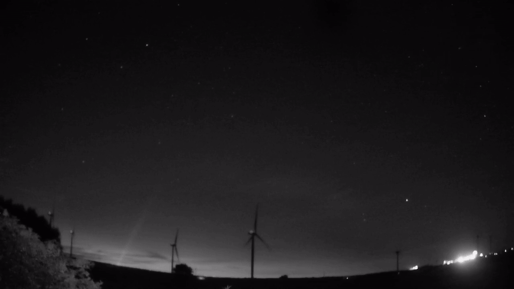 Meteor_20240730_233320.gif