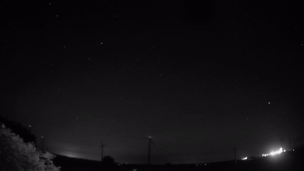 Meteor_20240801_002221.gif