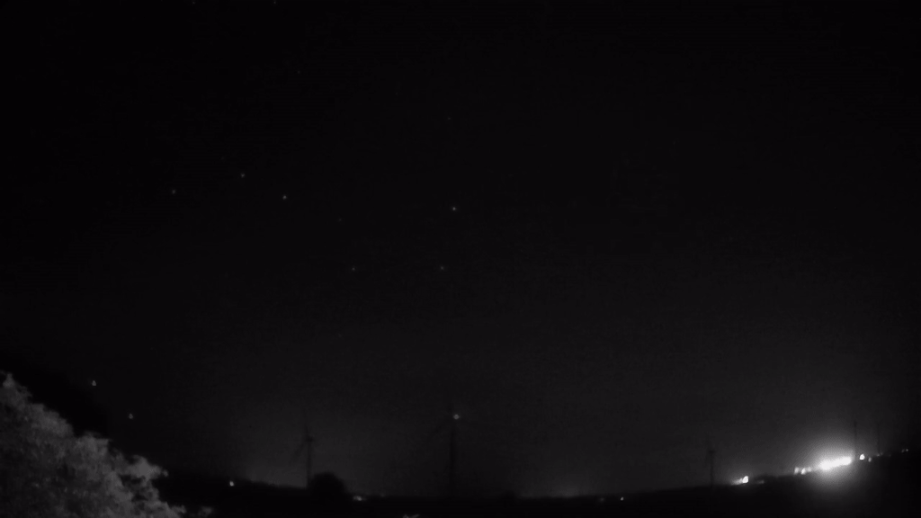 Meteor_20240816_012950.gif