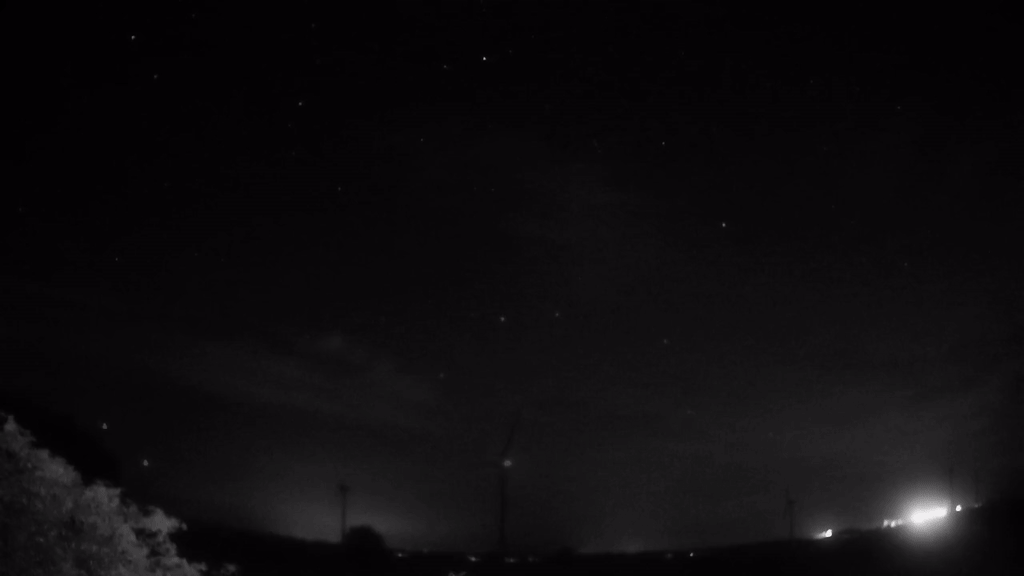 Meteor_20240816_035957.gif