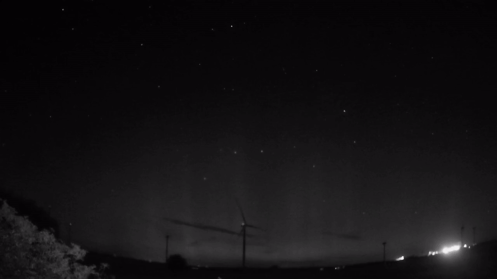 Meteor_20240828_030227.gif