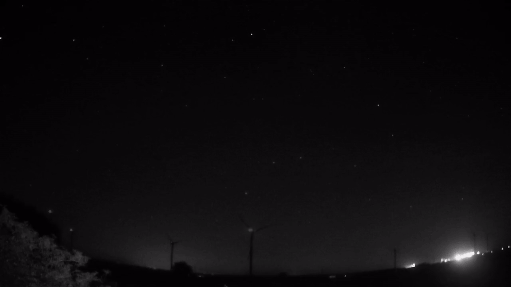 Meteor_20240831_032631.gif
