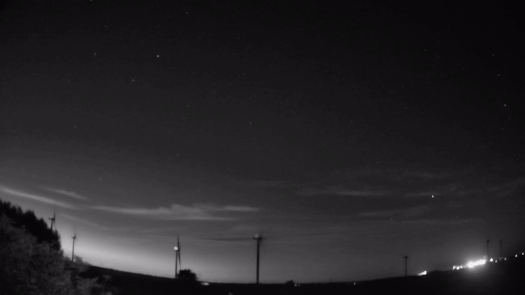 Meteor_20240831_214515.gif