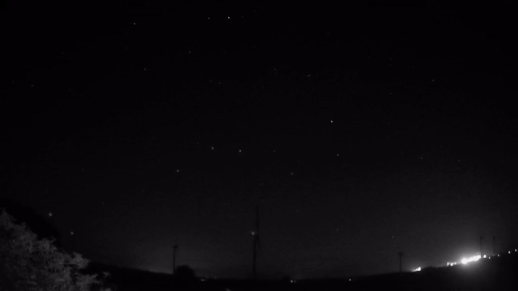 Meteor_20240901_020858.gif