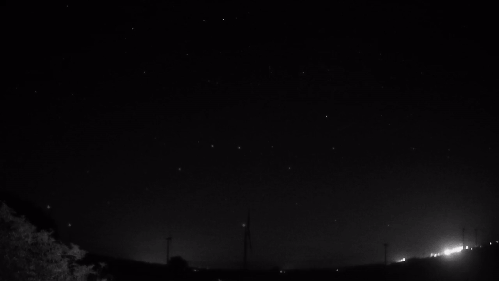 Meteor_20240901_021831.gif