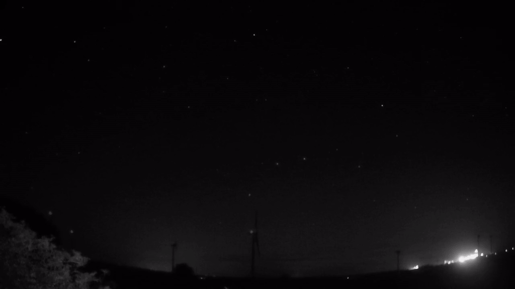 Meteor_20240901_032407.gif