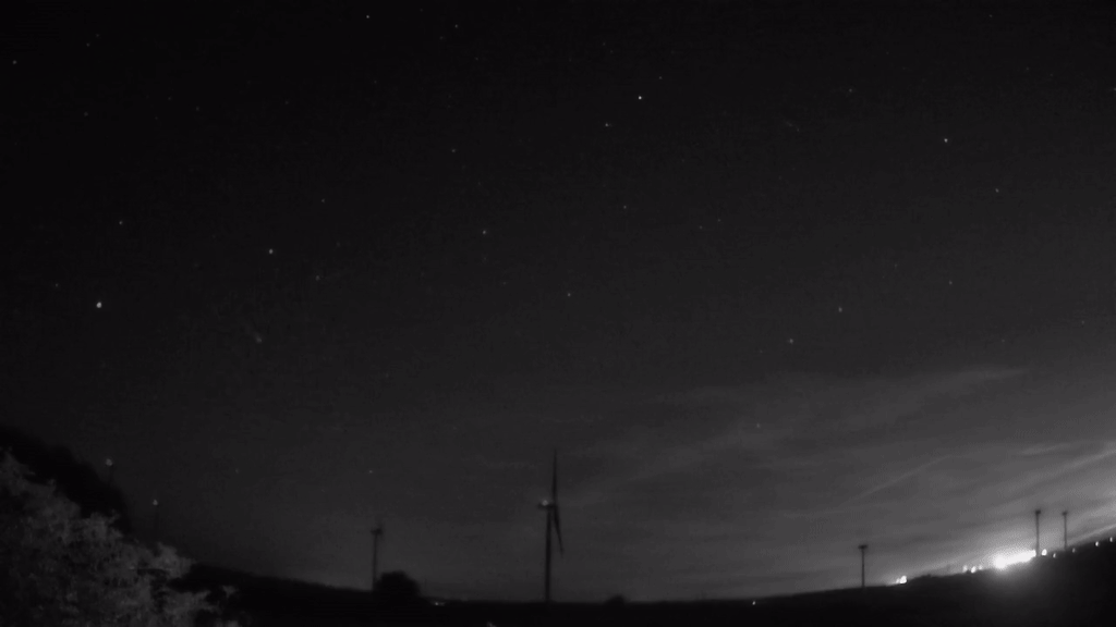 Meteor_20240901_050229.gif