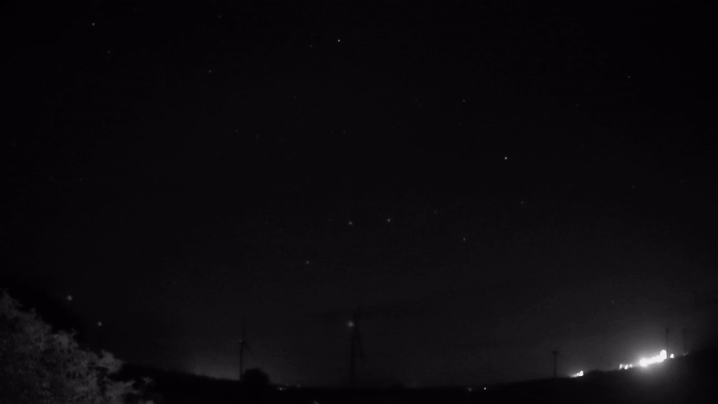 Meteor_20240902_025119.gif