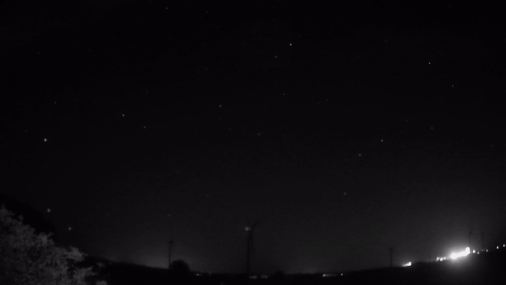 Meteor_20240906_044410.gif