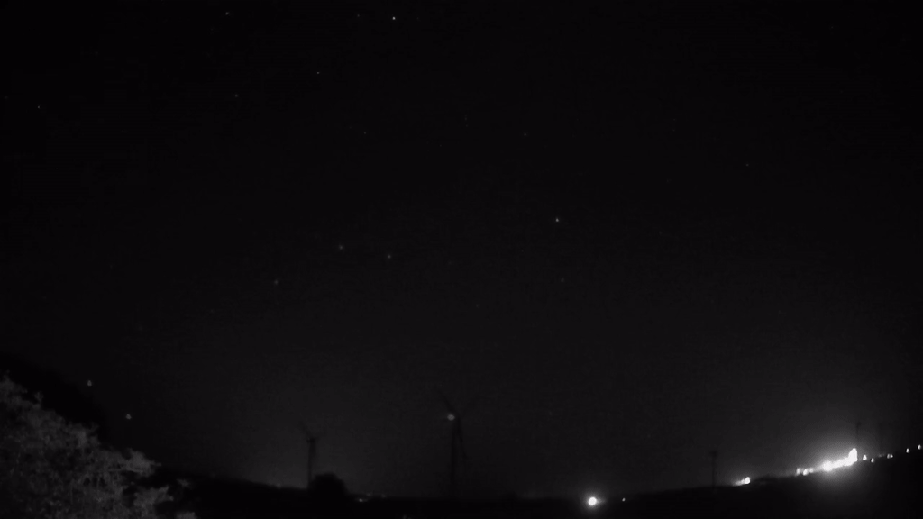 Meteor_20240908_011555.gif