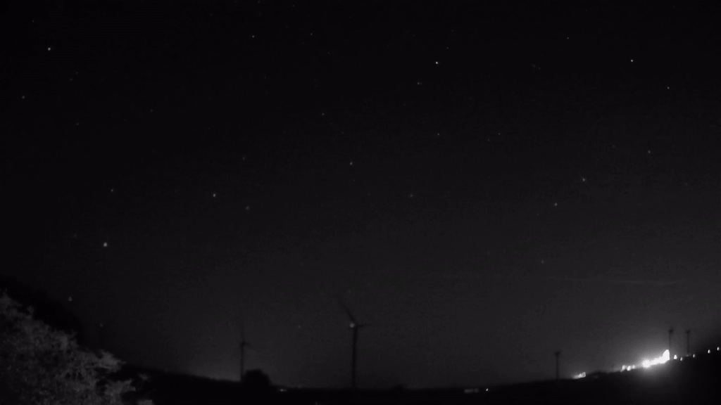 Meteor_20240908_051340.gif