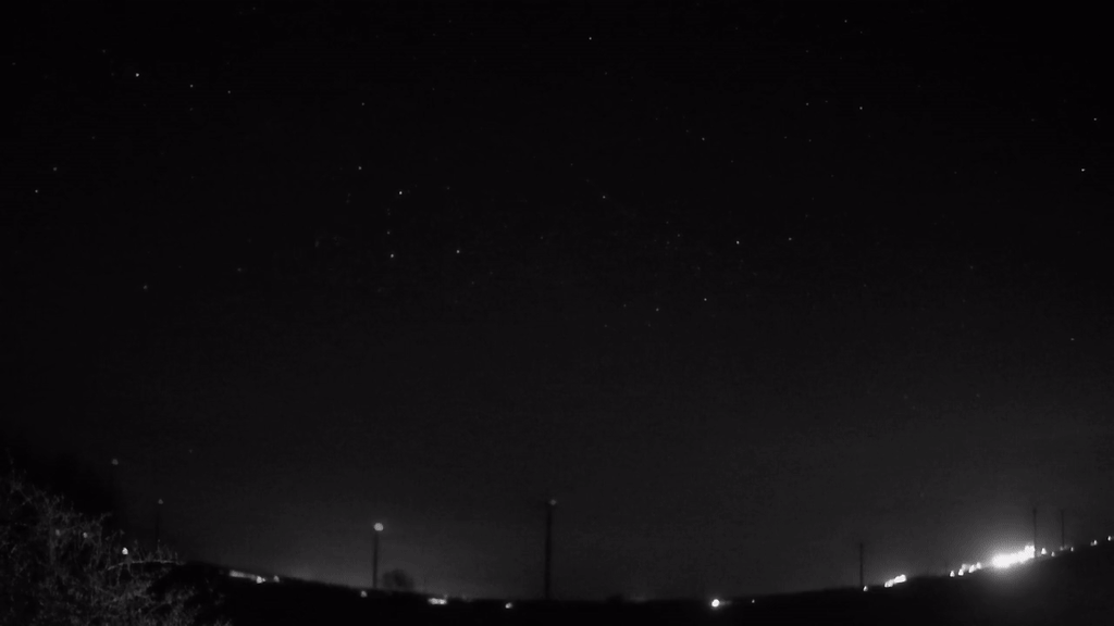 Meteor_20250327_220011.gif
