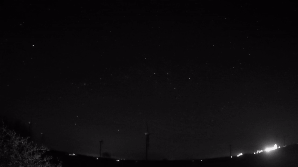 Meteor_20250402_010823.gif