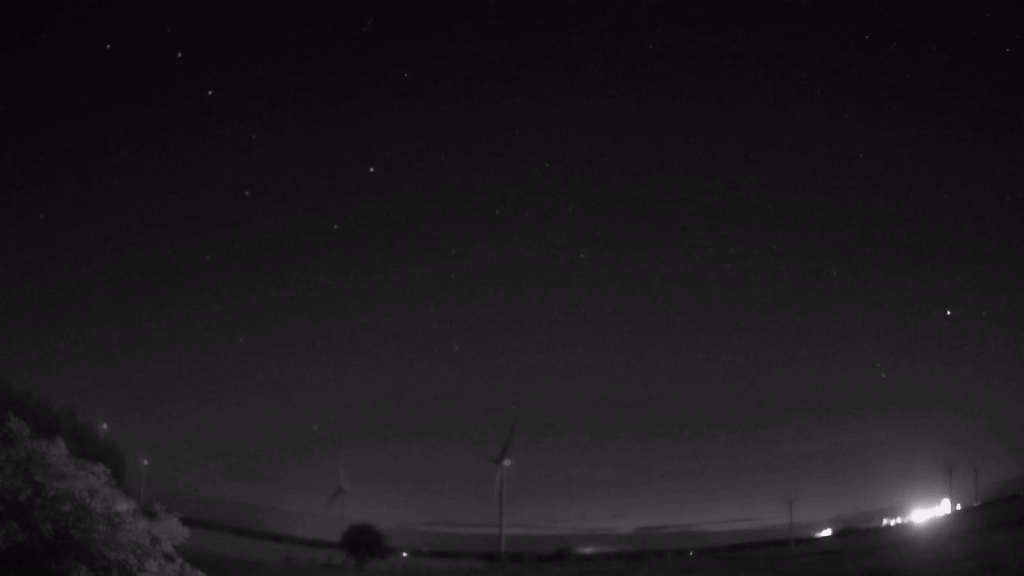 Meteor_20250716_015309.gif
